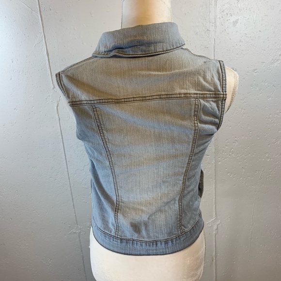 Xhileration Denim Vest - Picture 5 of 6
